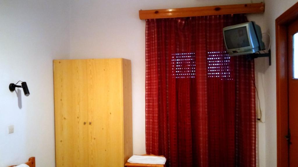 Апартаменты Giorgos House Митимна Номер фото